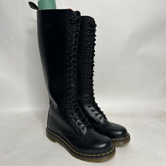 Dr. Martens 12270 20 Eye 16